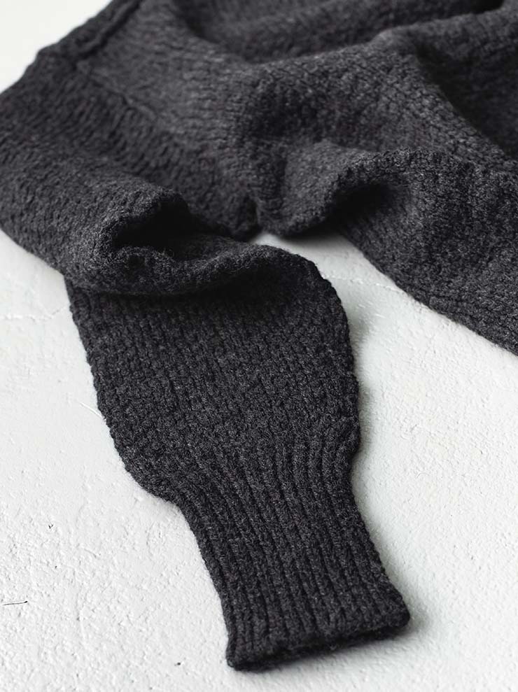 DANIEL ANDRESEN<br> Lorikeet chunky pullover / Charcoal
