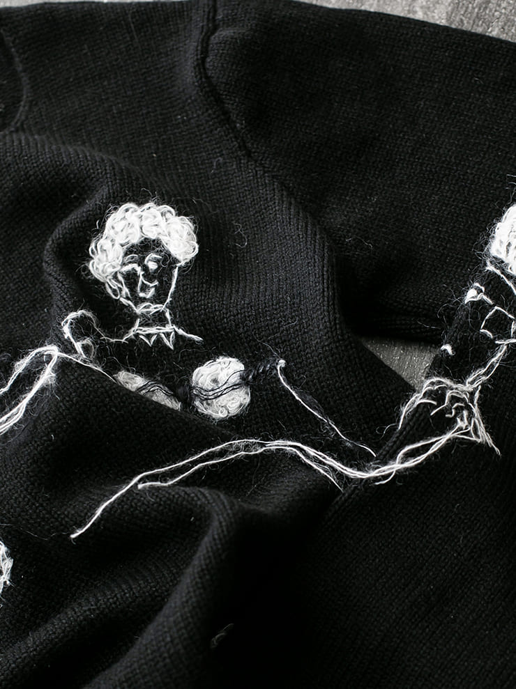 ARCHIVIO J.M.Ribot<br>HAND EMBROIDERED SWEATER / BLACK