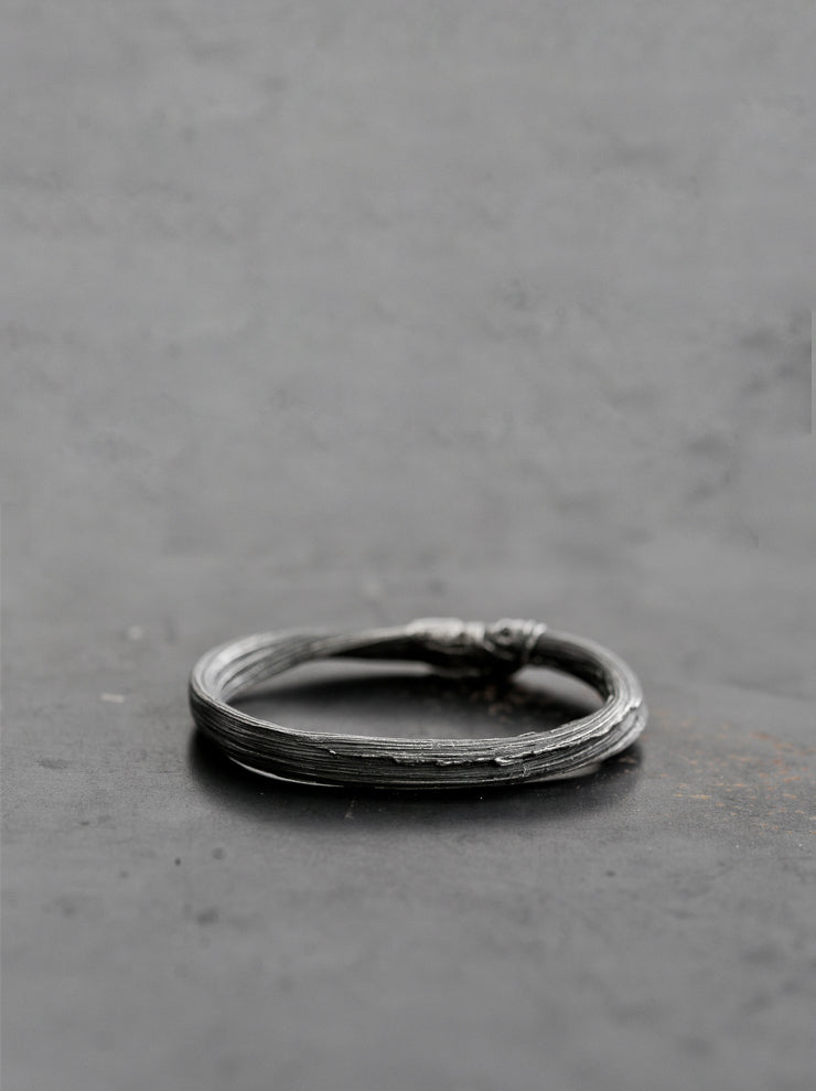 DETAJ <br>HAIR RING / BLACK