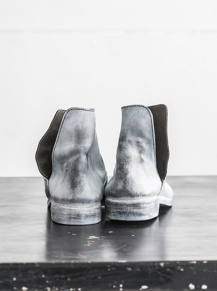 NUTSA MODEBADZE<br> Women's short boots ART WHITE