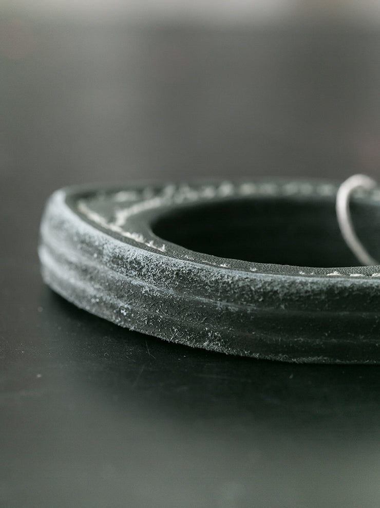 GUIDI<br>レザーブレスレット S11 MILITARY GREEN CV31T / CUOIO FULL GRAIN