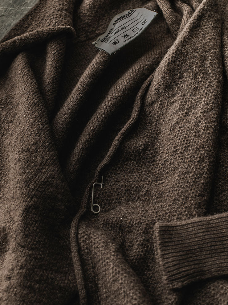 DANIEL ANDRESEN<br> GREEN long knit cardigan / CHOCOLATE