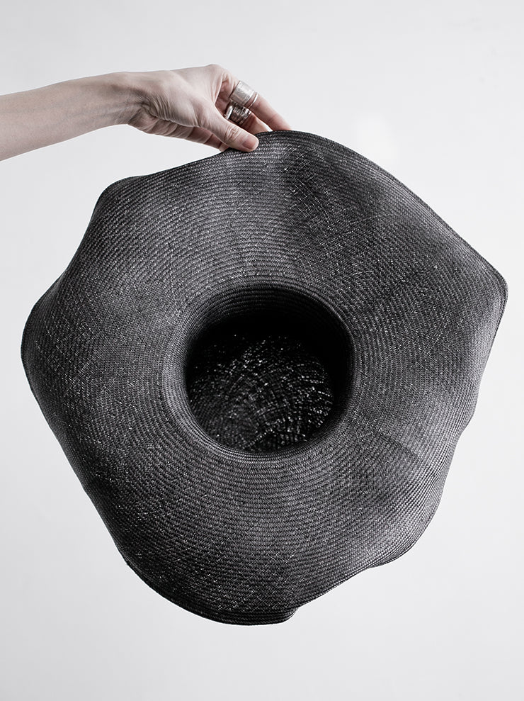 HORISAKI<br> SHVBK015 Sisal Straw Expandable Hat GRAY / ONE SIZE