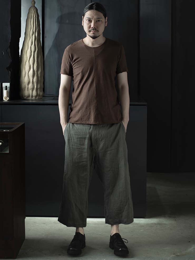 ATELIER SUPPAN<br> MENS T-shirt / LIGHT BROWN