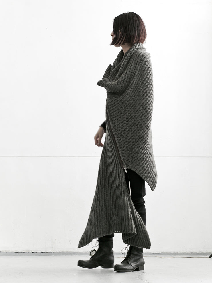 DANIEL ANDRESEN<br> AIRA Zip Stole MORO