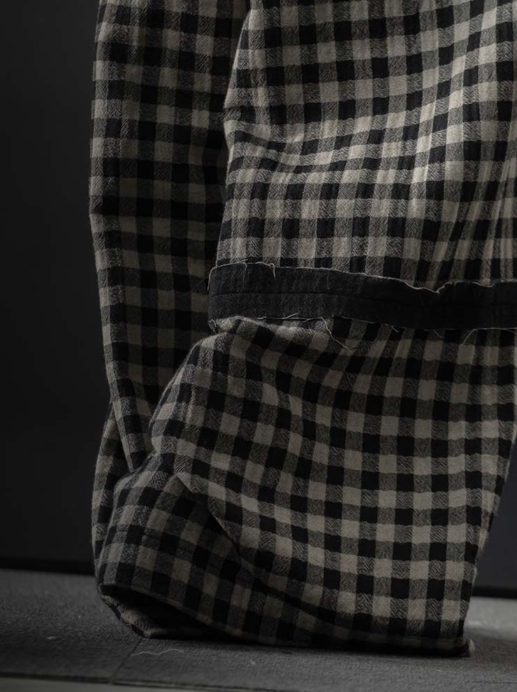 serien°umerica<br> WOMENS check trousers / CHECKED
