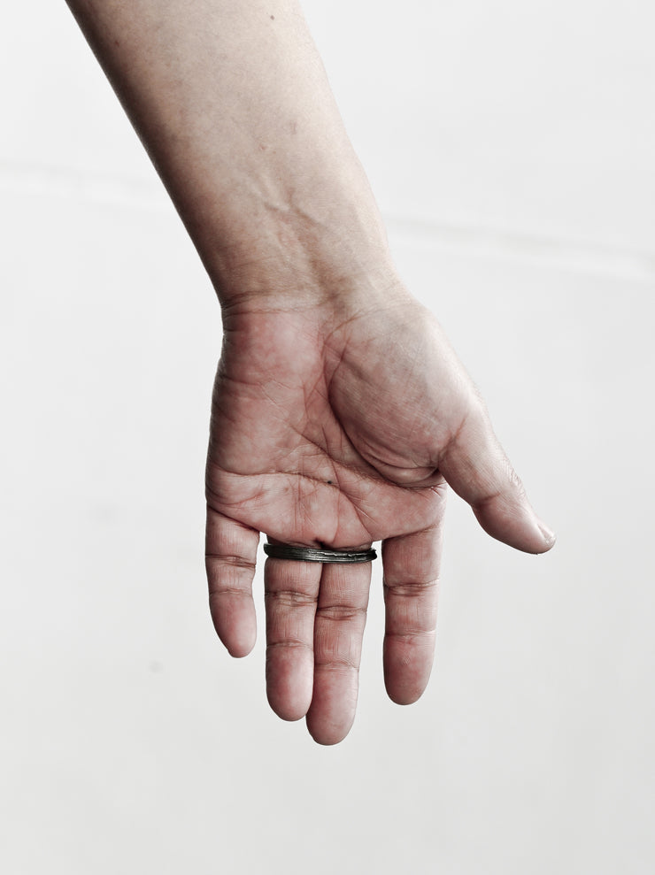 DETAJ <br>HAIR RING / BLACK