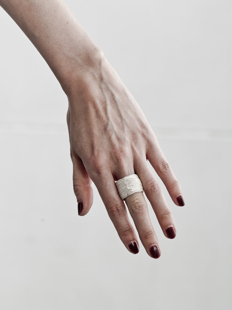 DETAJ <br>HAIR RING / WHITE