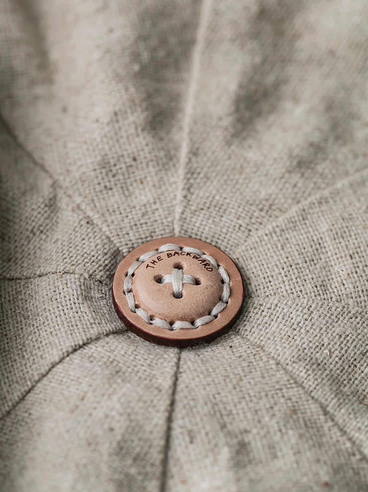 THE BACKWARD VENDOR<br> Picker hat / LINEN