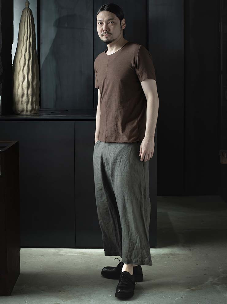 ATELIER SUPPAN<br> MENS T-shirt / LIGHT BROWN
