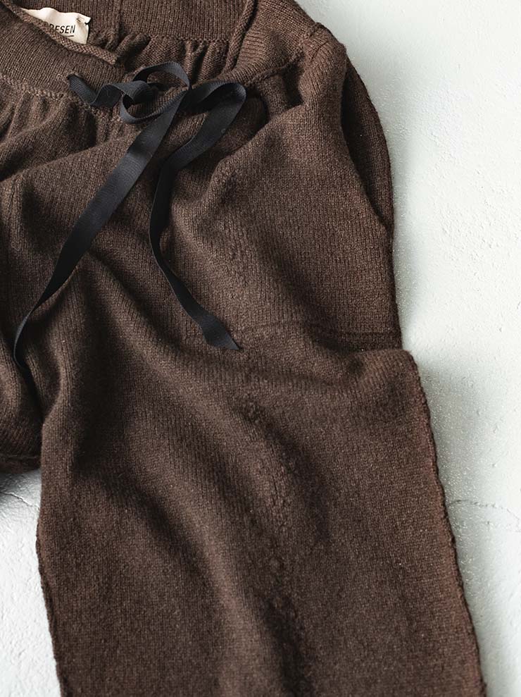 DANIEL ANDRESEN<br> Cormorant long fit trousers / Chocolate