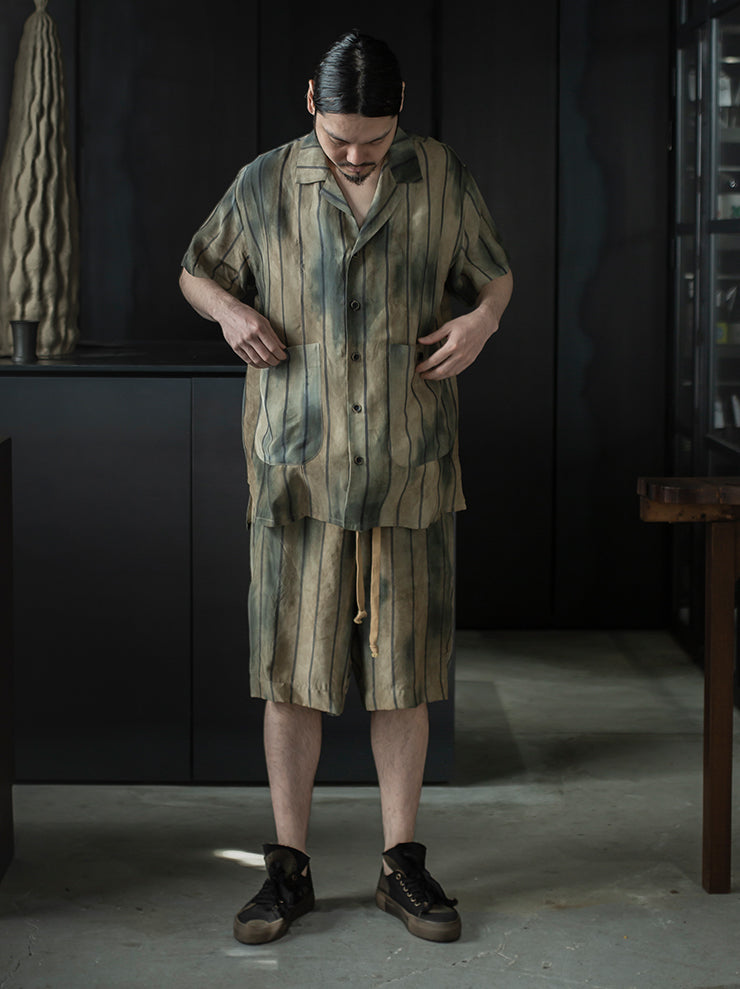 UMA WANG<br> MENS striped shorts / TAN × BLUE