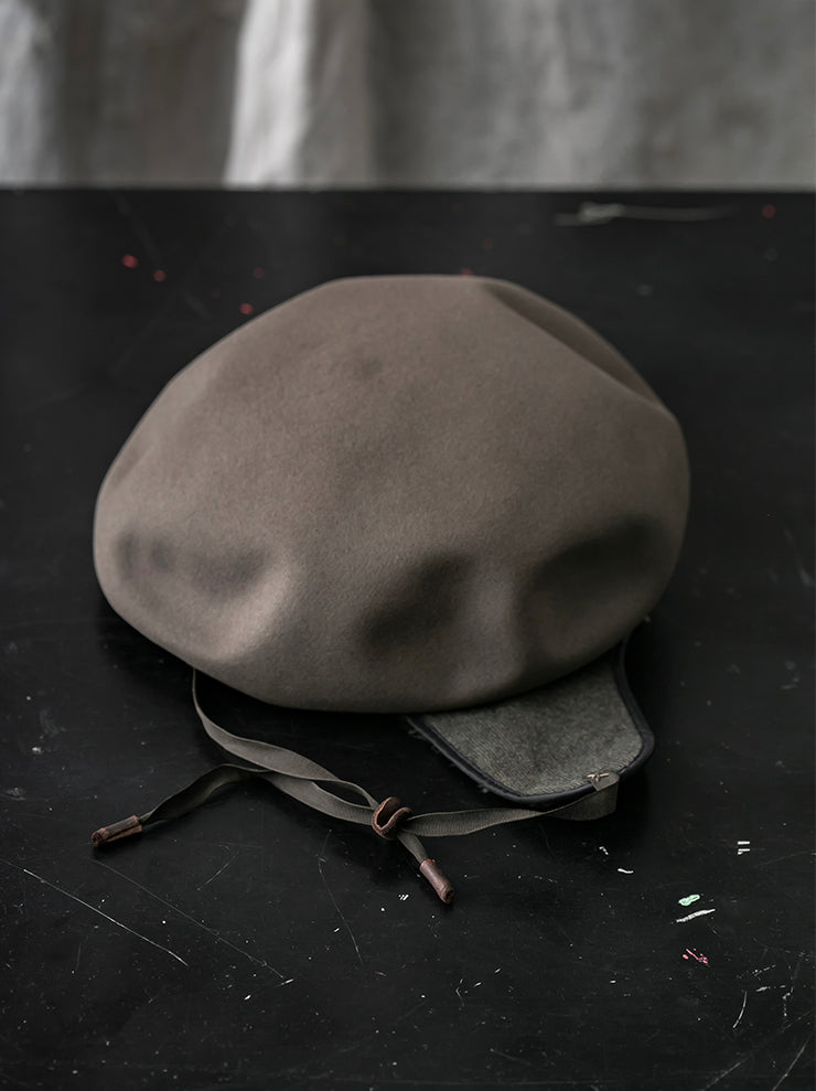 HORISAKI<br> Limited edition 2021 No. 02 Beaver Fur Felt Earflap Beret Cap/TAUPE EB