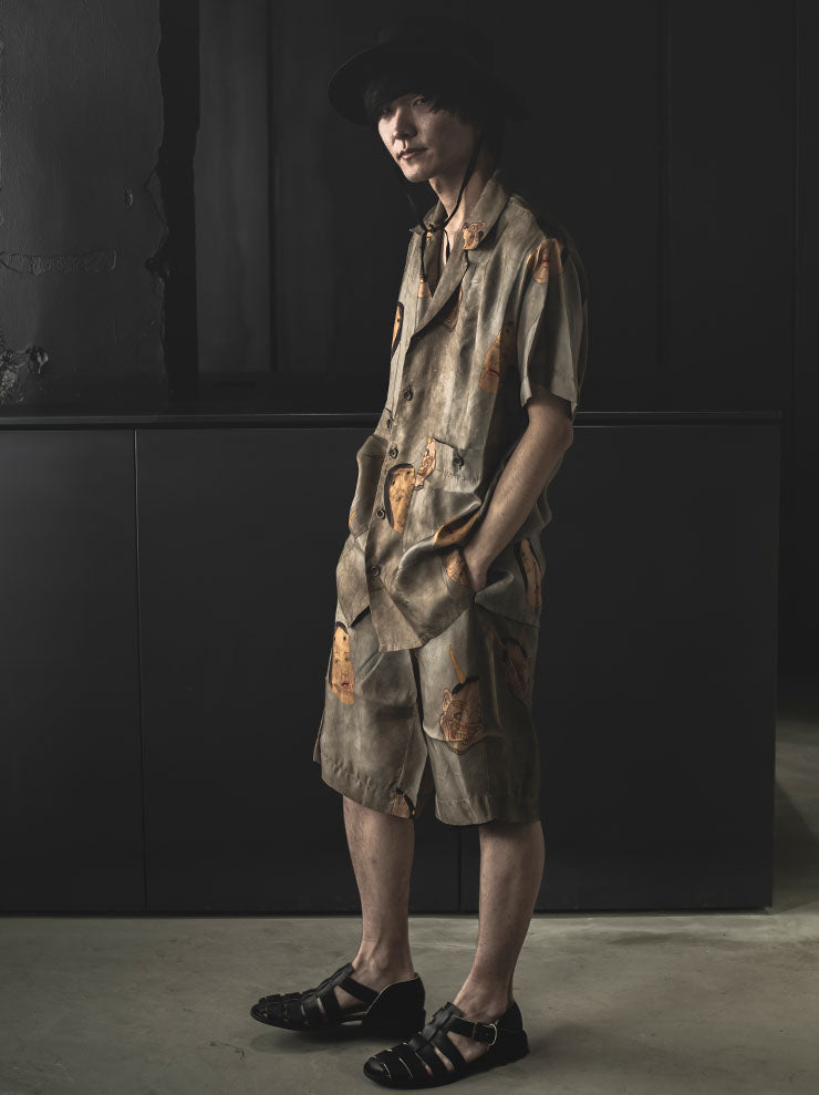 UMA WANG<br> MENS printed shorts / GRAY BLUE × TAN