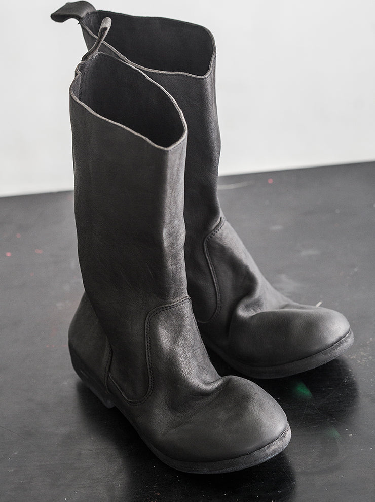 NUTSA MODEBADZE<br> Women's boots DARK GRAY