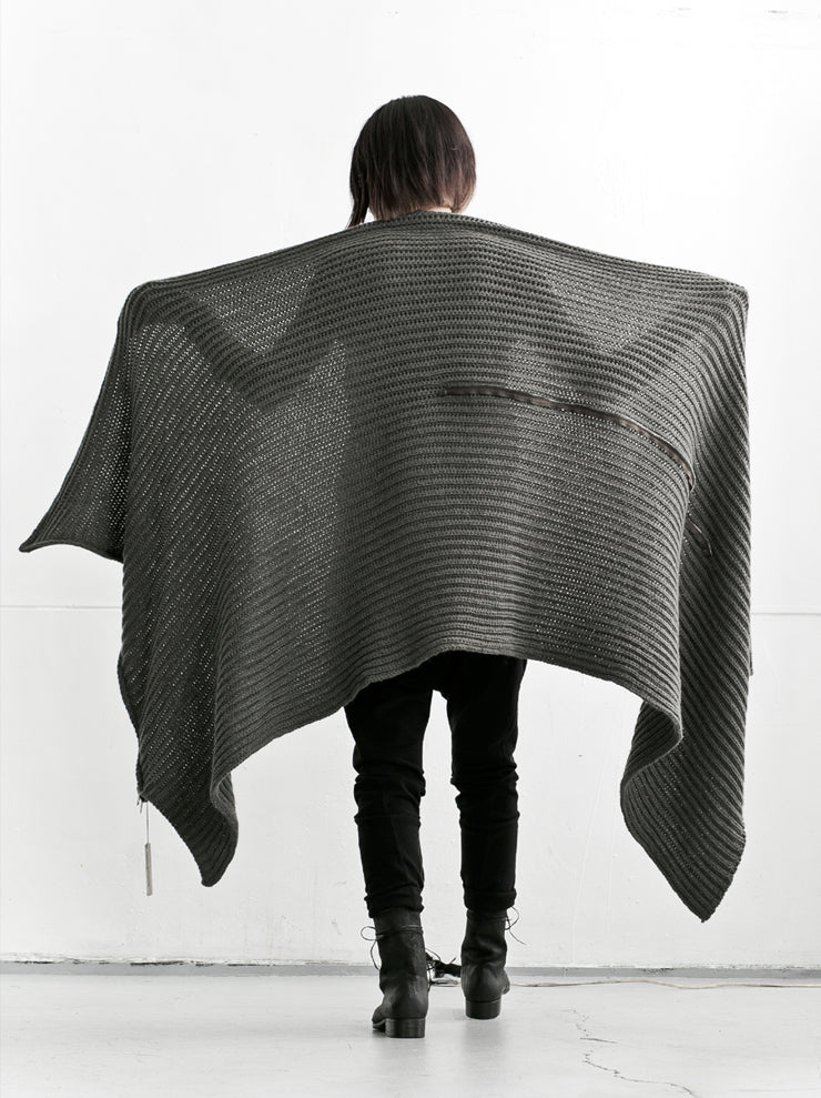 DANIEL ANDRESEN<br> AIRA Zip Stole MORO
