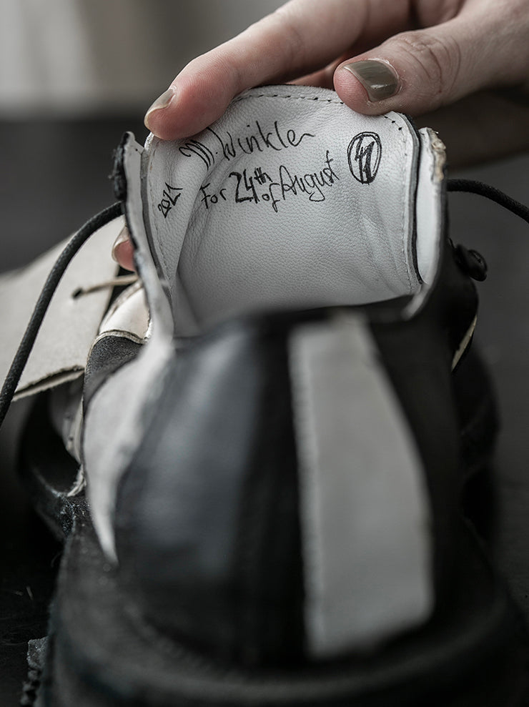MATTHIAS WINKLER<br> MENS Antique Leather Gloves & Vintage Biker Leather Pants Shoes STRIZZI / Black & White