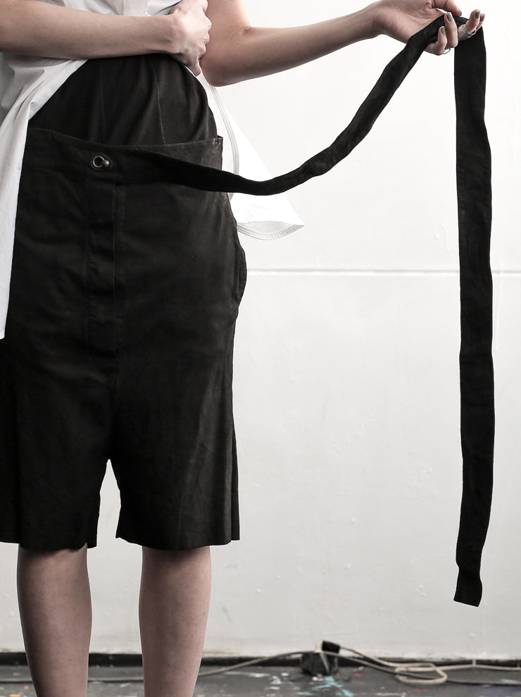 ISAAC SELLAM EXPERIENCE<br> leather shorts