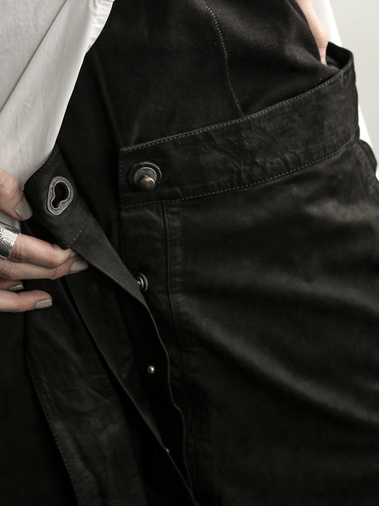 ISAAC SELLAM EXPERIENCE<br> leather shorts