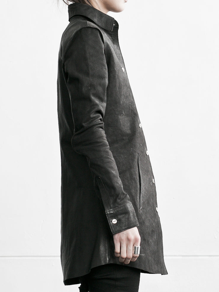 tagliovivo<br> Silver button clutter leather shirt BLACK