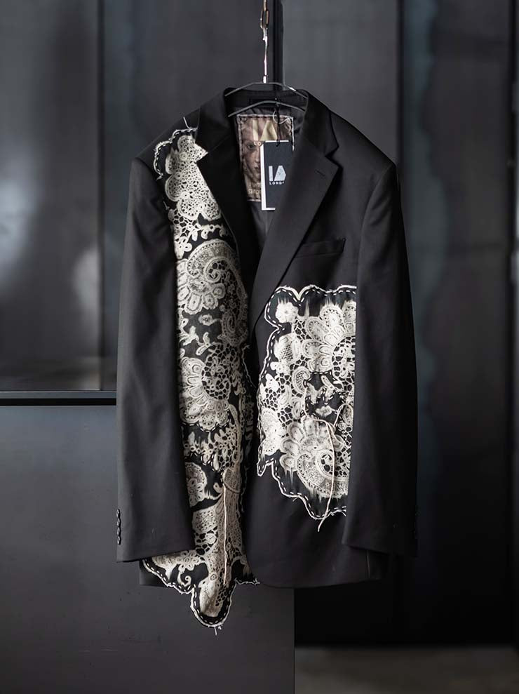 IA LONDON<br>WOMENS OVERSIZED HAND-STITCHED BLAZER / HONITON I PRINT