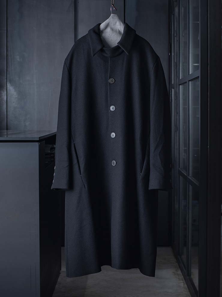 K'ANG<br>UNISEX OVERSIZE SINGLE BREASTED WITH COLLAR CLOSER COAT / BLACK