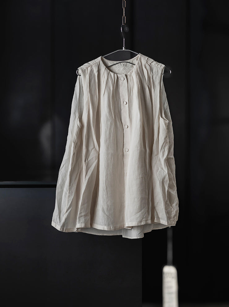 KINYAN LAM<br>WOMENS Natural Dye Pleated Ballon Vest / White