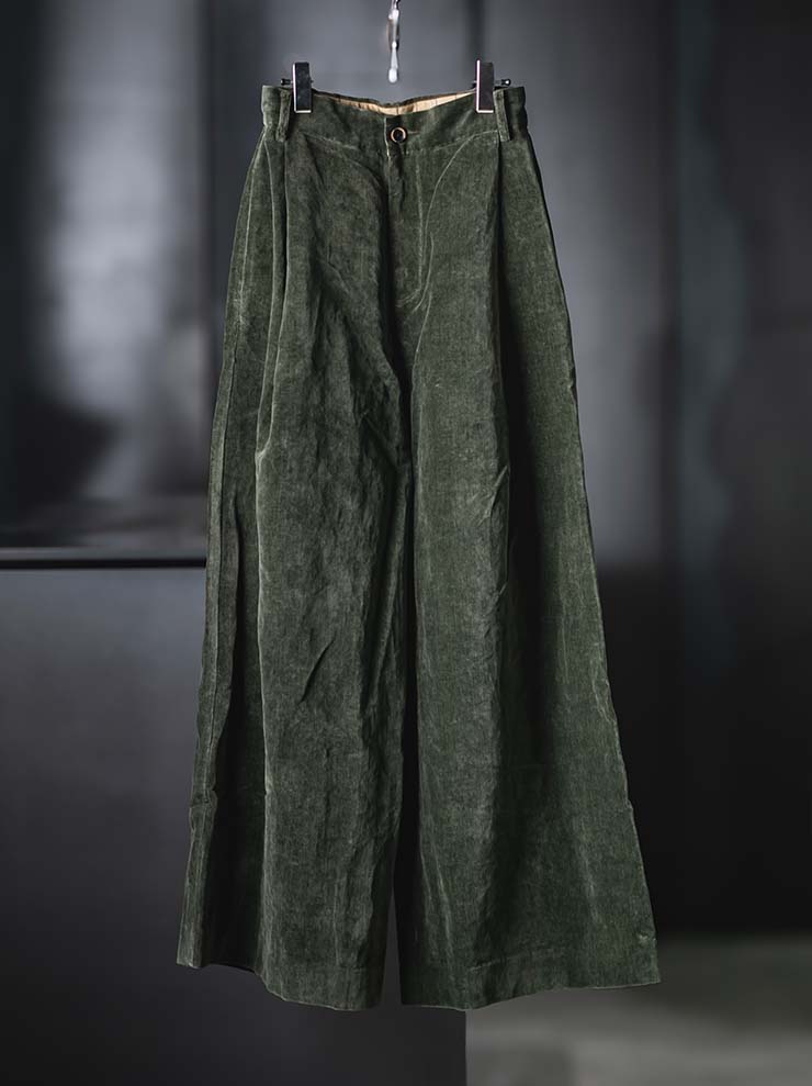 UMA WANG<br>WOMENS VELVET TROUSERS  / DARK GREEN