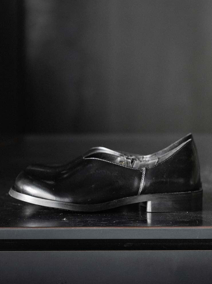 PHILEO<br>CLOG – SLIP-ON LEATHER SHOES / BLACK