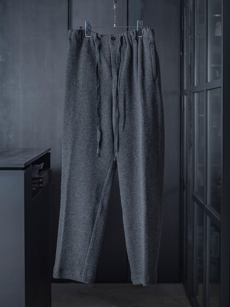 individual sentiments<br> UNISEX Elastic waist easy trousers / medium gray