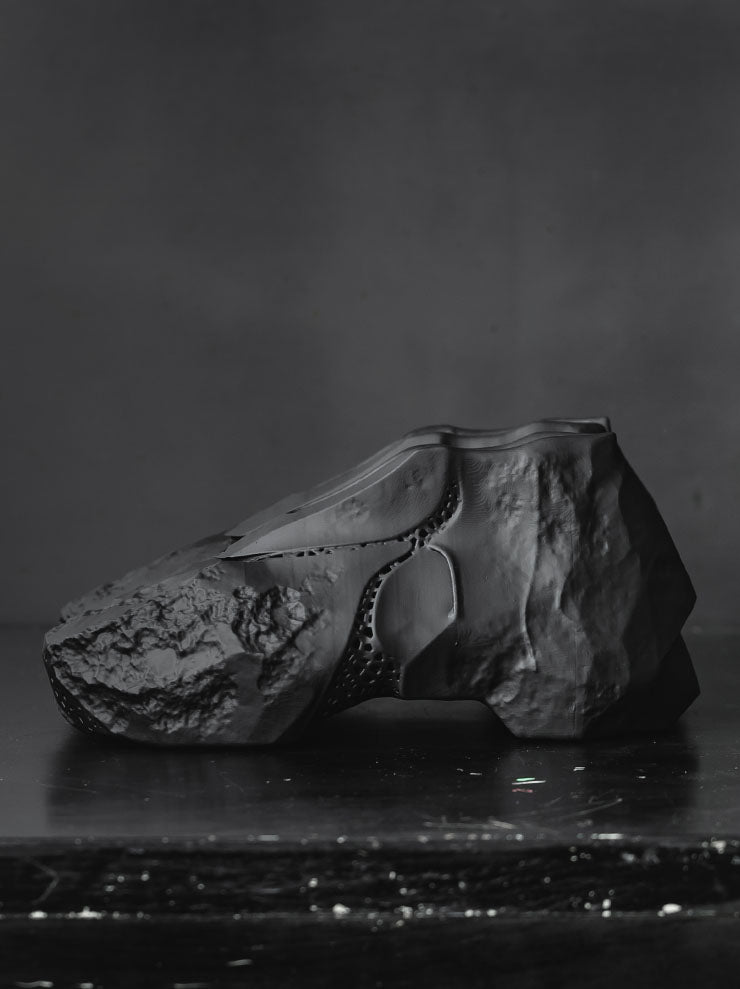 OUTBREAK LAB<br>MENS 3D printed Mid-top shoes / BLACK