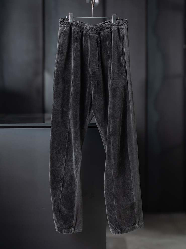 TOTUM<br>MENS ベルベットイージーパンツ / Washed Black