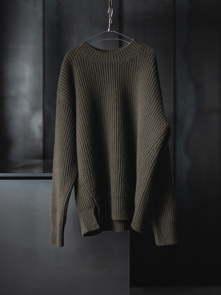 UMA WANG<br>WOMENS CASHMERE OVER TOP / ARMY GREEN