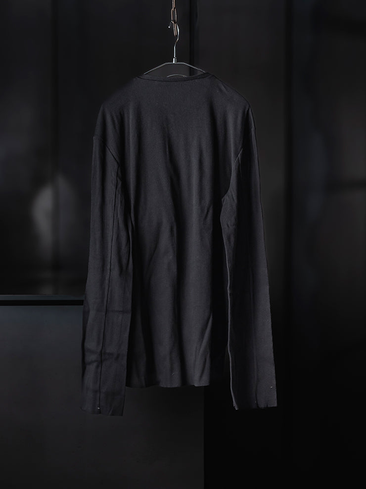 K’ANG <br>Unisex front buttoned round T-shirt / BLACK