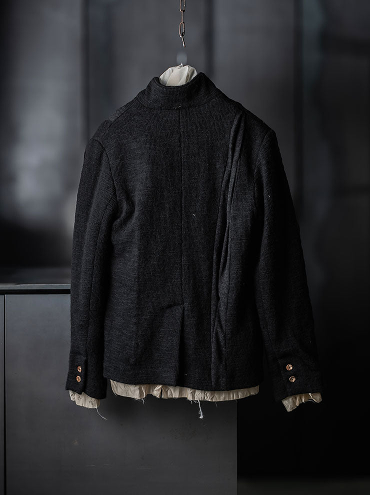 CHIAHUNG SU<br>MENS HAND WOVEN & DYED PATCHED KNITTING PLEATED BLAZER / BLACK