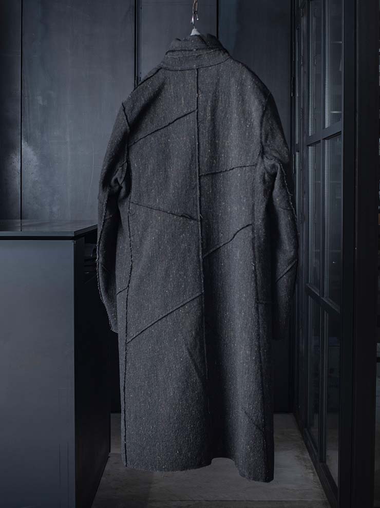 K'ANG<br>UNISEX SANPIETRINI PACHED DOUBLE BREASTED COAT / DARK GREY