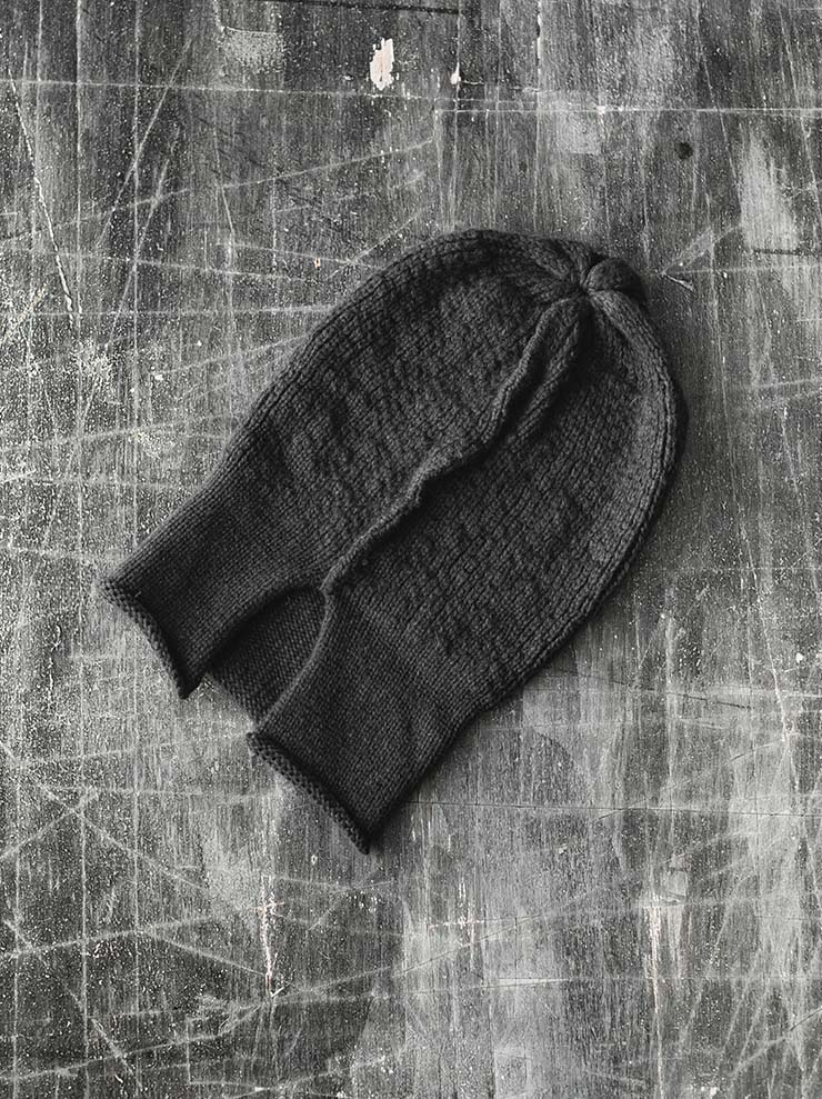 DANIEL ANDRESEN<br> Split Knit Cap / Charcoal