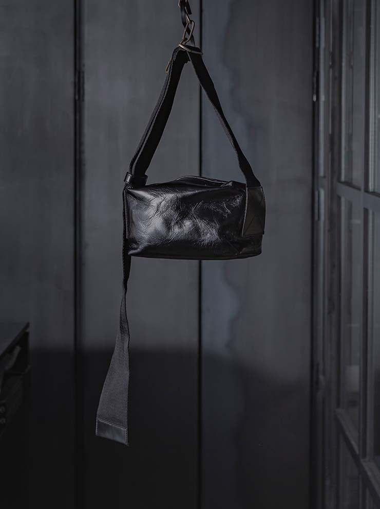 UMA WANG<br> Small shoulder bag / BLACK