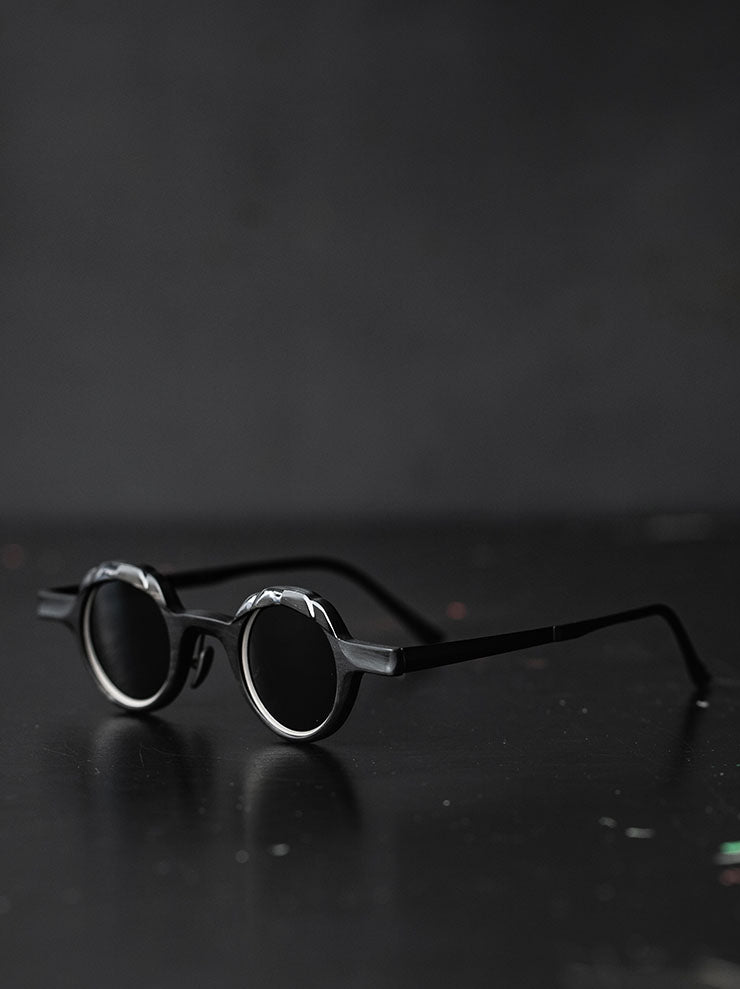 RIGARDS<br>GENUINE HORN フレームサングラス / UNI BLACK & WHITE / RG1064