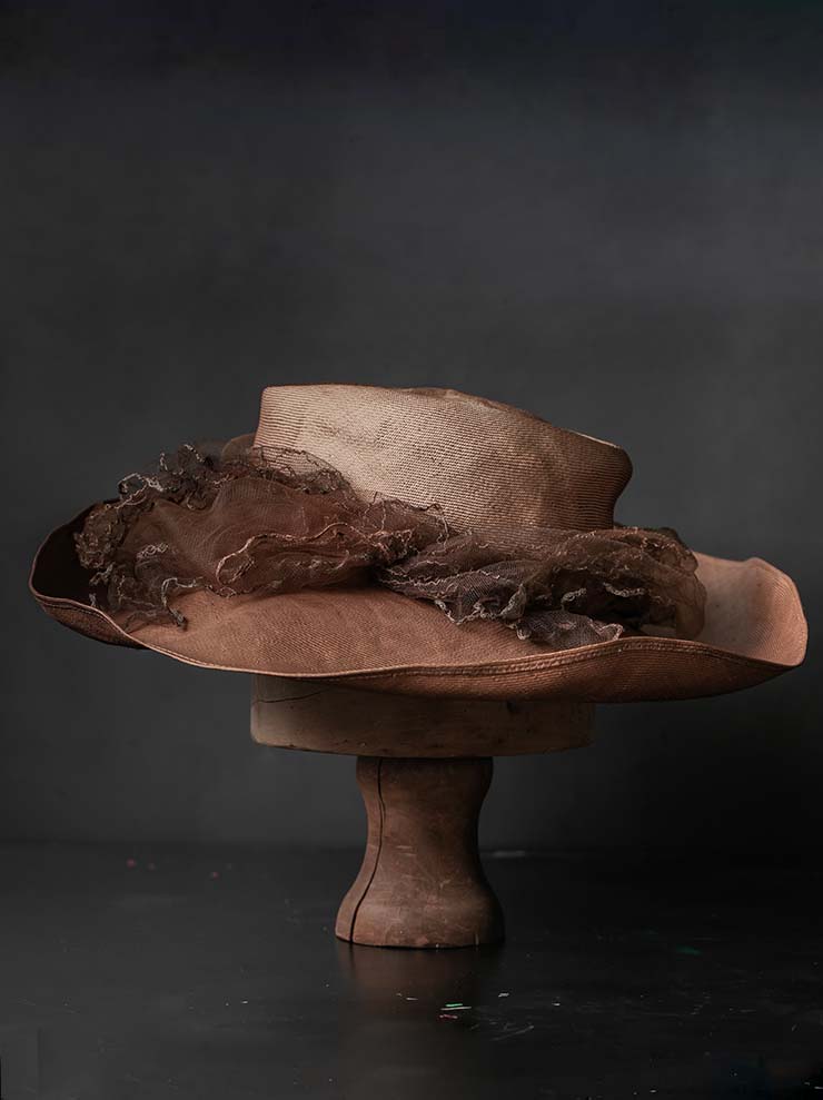 HORISAKI<br> ONE OF A KIND COLLECTION Sisal Straw Hat with Embroidered Veil OOAK25 NO.183 / VARIOUS