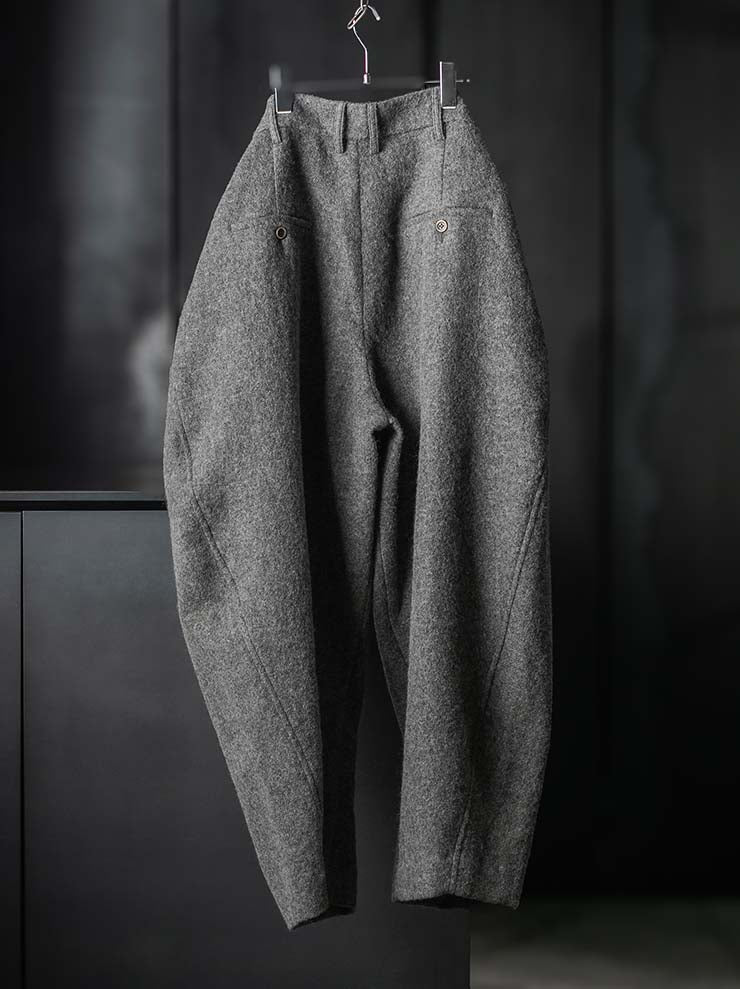 UMA WANG<br>MENS PATINA PANTS / GREY