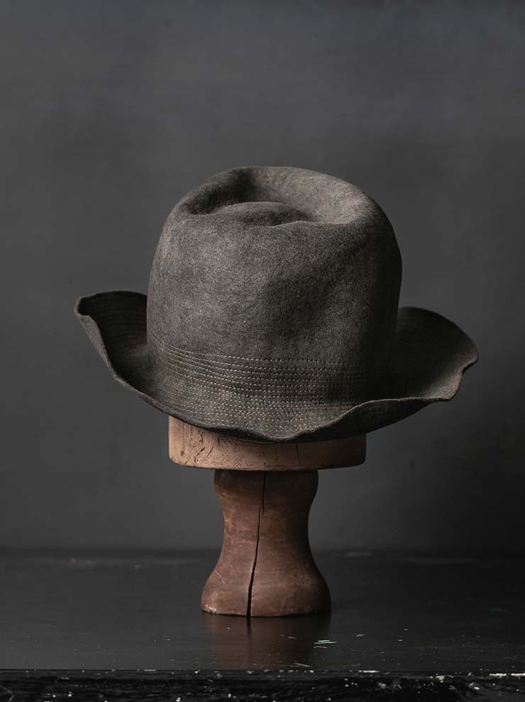 HORISAKI<br>ラビットファーフェルトハット RHNOS007 - fw26 / GREY ROCK