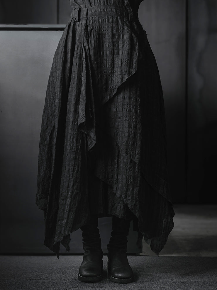 CHIAHUNG SU<br>HAND WOVEN CHECKER MIDI SKIRT / BLACK CHECKER