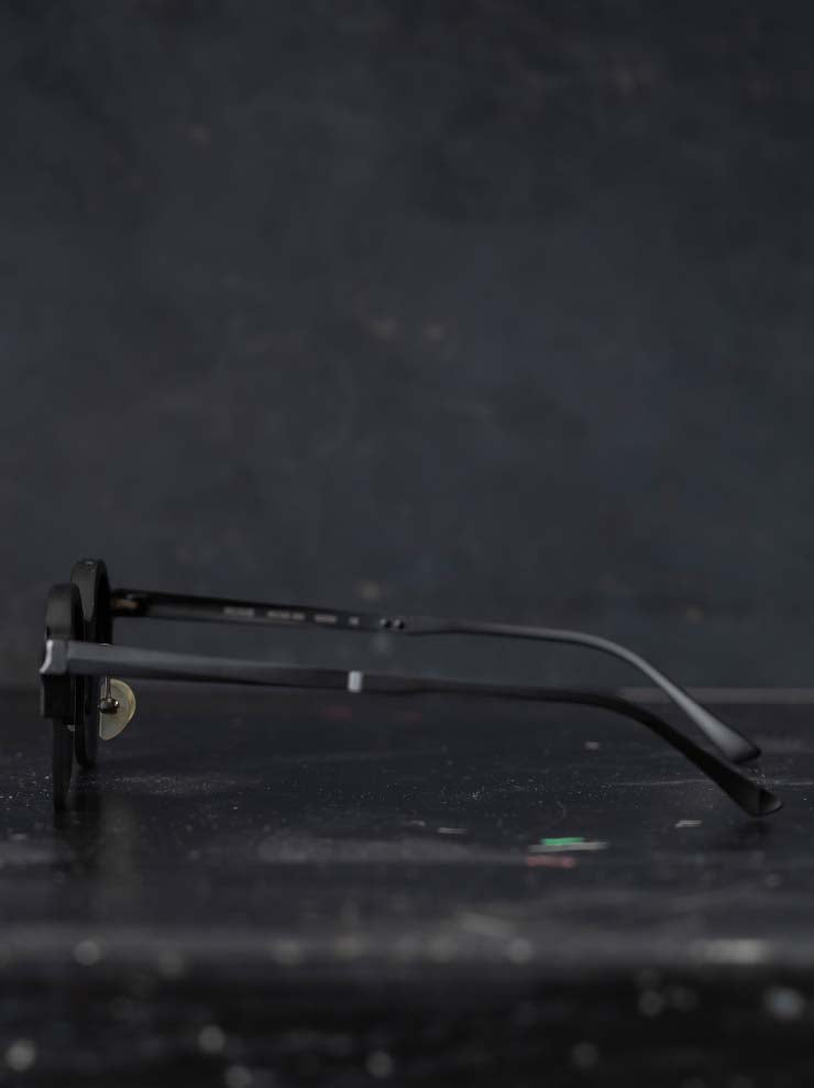 RIGARDS<br/>GENUINE HORN & TITANIUM フレームサングラス / BLACK / RG1928