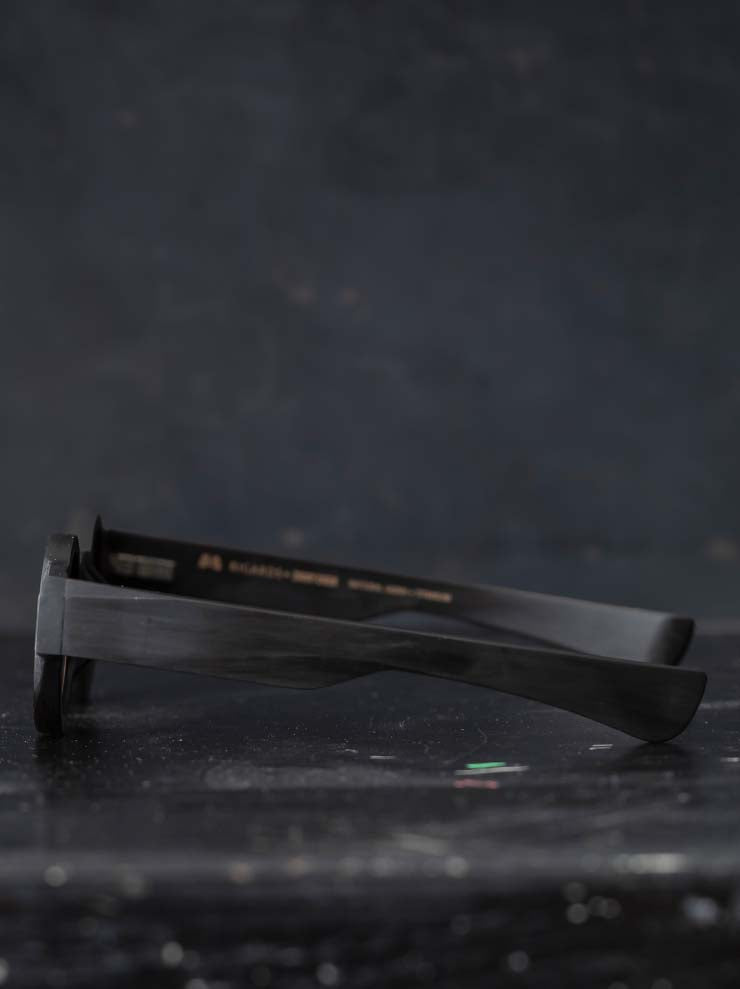 RIGARDS × ZIGGY CHEN<br/>GENUINE HORN フレームサングラス / BLACK / RG1940ZC