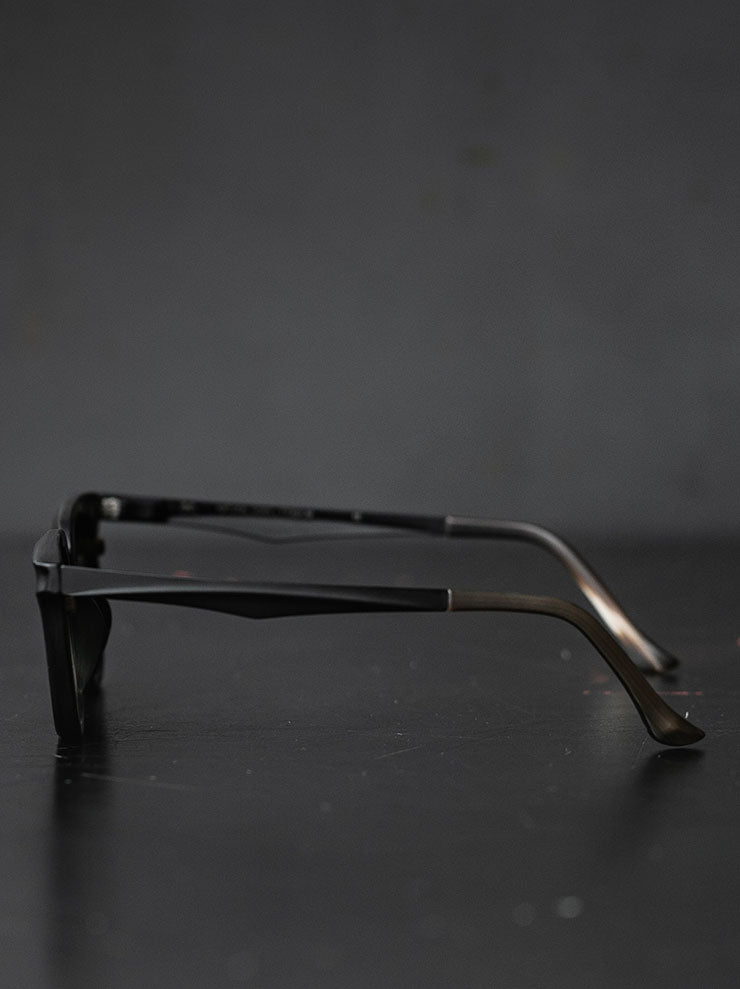 RIGARDS<br>GENUINE HORN フレームサングラス / BLACK / RG1007