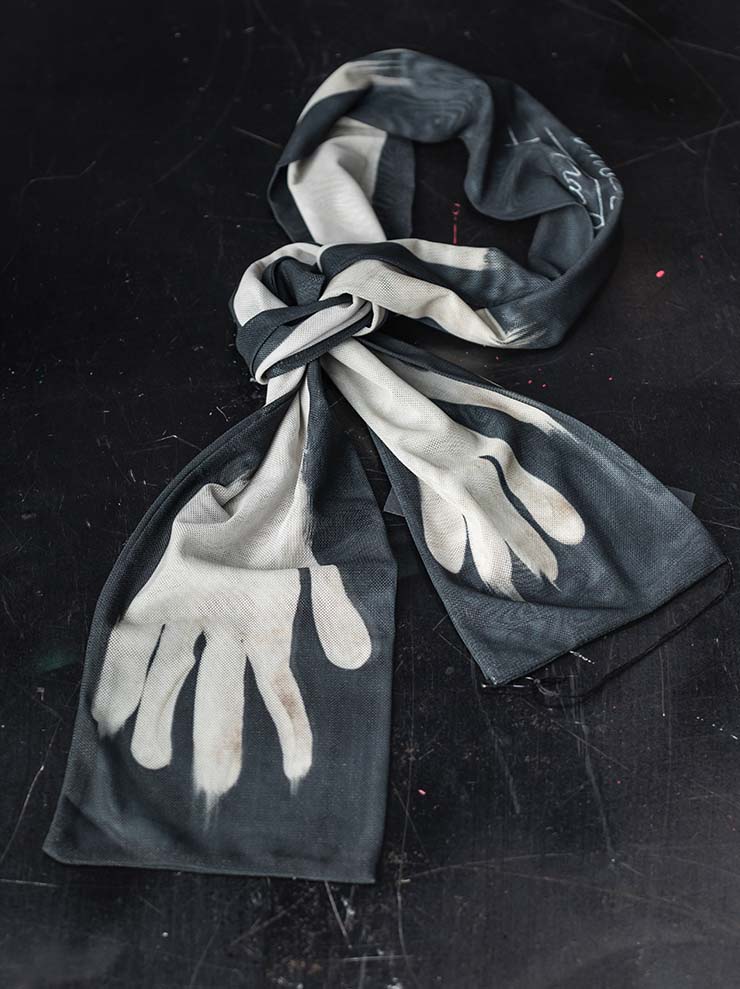 IA LONDON<br>MINI MESH SCARF / GLOVES PRINT