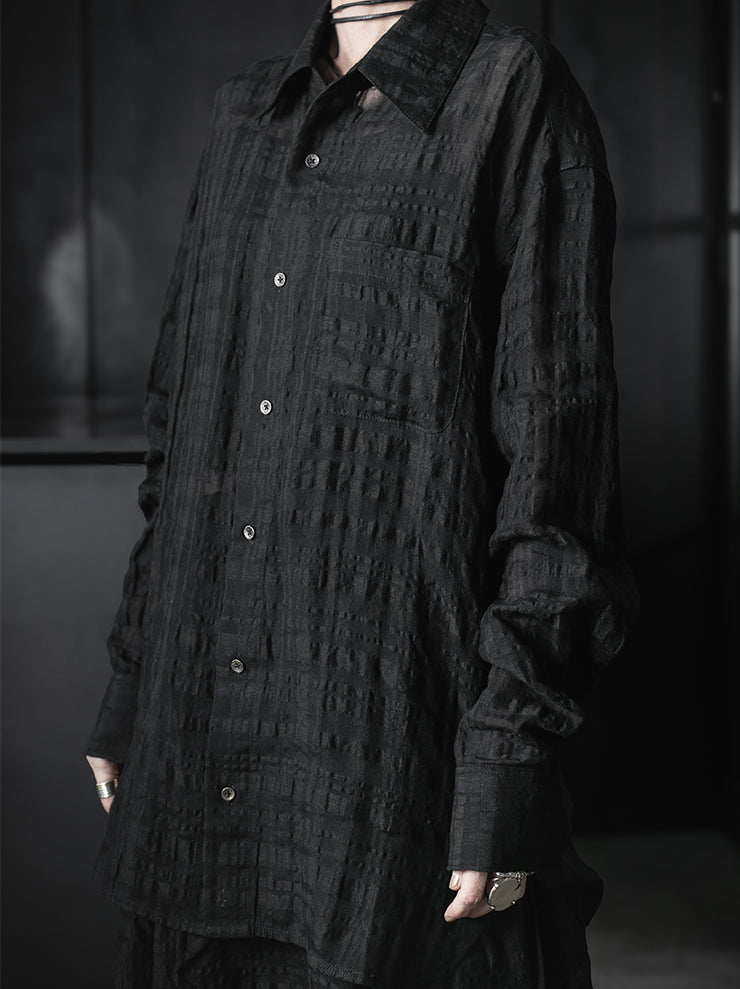 CHIAHUNG-SU<br>RELAXED-FIT HAND WOVEN & TIE DYED SHIRT WITH CHEST POCKET / BLACK CHECKER