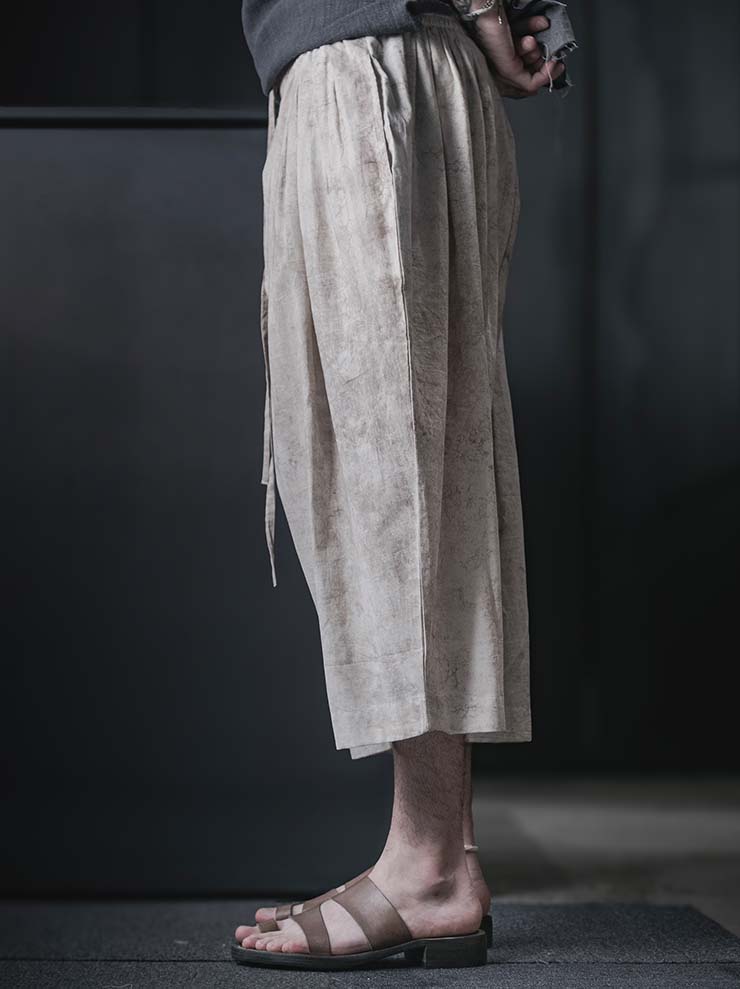 GATHERING<br>Roly Poly Shorts / CREAM MUD RESIST