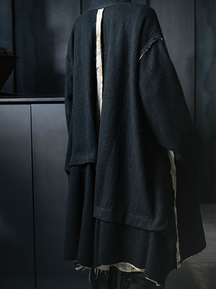 CHIAHUNG SU<br>WOMENS HAND WOVEN WOOLEN STRIPE OVER-SIZE COAT / BLACK STRIPE